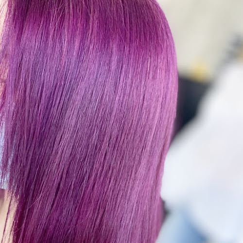 Opinii despre Athina Hair Salon în Αθήνα - Κουρείο