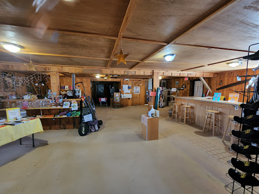 Yellow Barn Winery - Thumbnail
