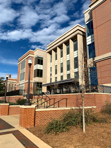 Ralph Brown Draughon Library