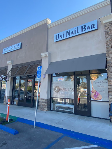 Uni Nail Bar