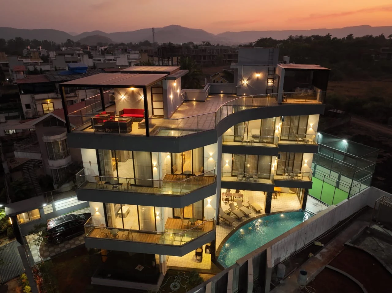 SG VILLA | Luxury Villa | Family-friendly | pool/jacuzzi | group stays