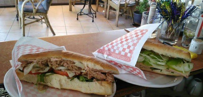 Comentarii opinii despre Pietra Snack Bar Cafe