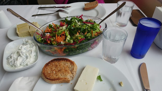 Kandilli Sunanın Yeri Cafe