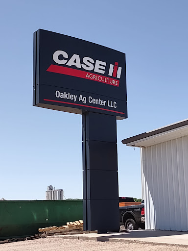 Oakley AG Center - Thumbnail