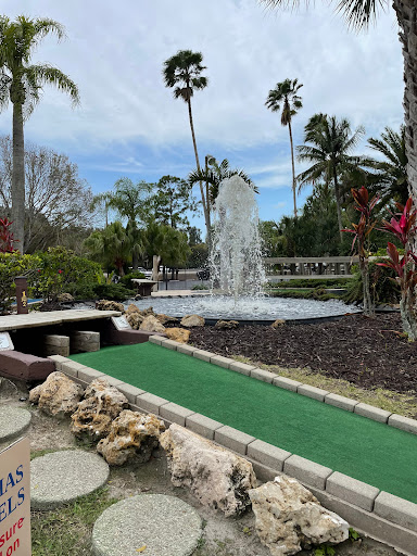 Castle Golf - Visual