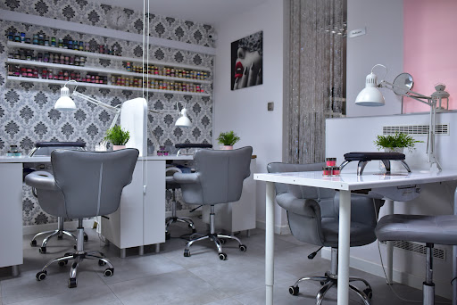 Studio Urody e-lady Marzena Lamentowicz / Manicure Tytanowy SNS, SZKOLENIA, Kosmetyka twarzy, pielęgnacja ciała