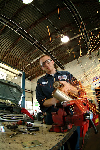 Gunner's Garage Gallery - United States