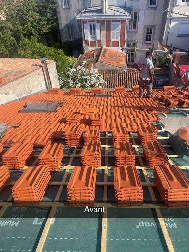 Photo de St rénove couverture à Galgon (33133)