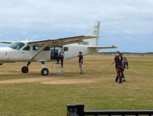 Torquay Skydivers - Great Ocean Road - Thumbnail