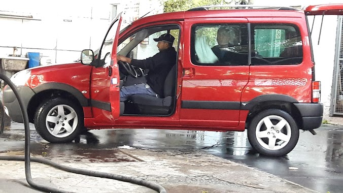 Lavadero De Autos Magic Wash, Author: Marcos Tapia