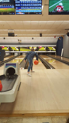 Sportsman's Lanes, Sports Bar & Grill