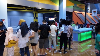 Photos of Fun & Fit Trampoline - Mall Phinisi Point Makassar