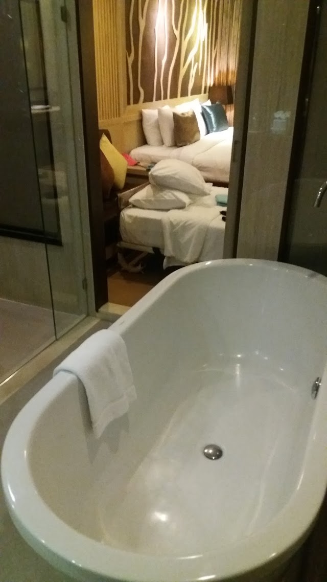 Khaolak Merlin Resort