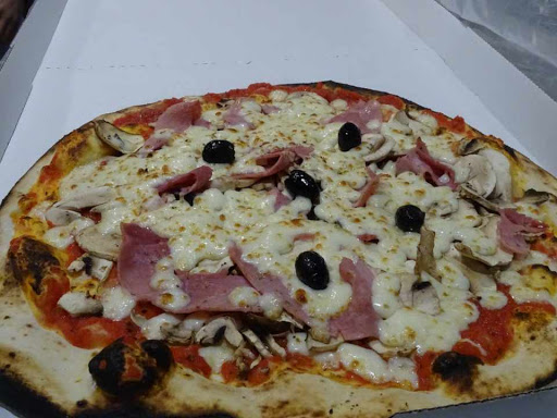Photo 4 - PIZZA CHEZ TONY VELAUX