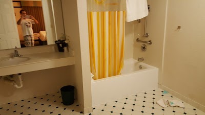 Photos of La Quinta Inn Orlando International Drive