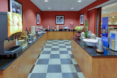 Photos of Hampton Inn Shrewsbury
