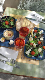 Photo n°8 de Osez ! Café & galerie d'art à Carpentras (Galerie d'art)