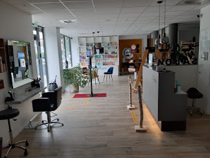 Photo n°2 de Le Salon à Albertville (Institut de beauté)