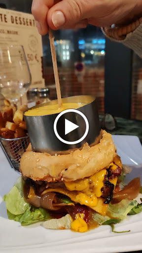 Photo 2 - La Factory Burger