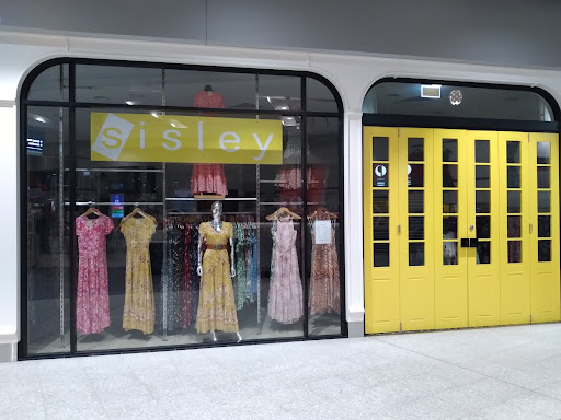 Sisley Clothing