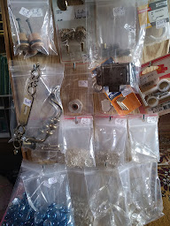 Photo n°10 de Brocante La Trouvaille à Saint-Goazec (Magasin d'antiquités)