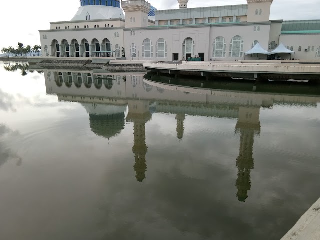 Mosquée de la ville de Kota Kinabalu