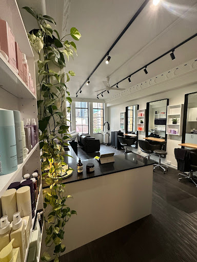Tilly's Hair Boutique - Thumbnail
