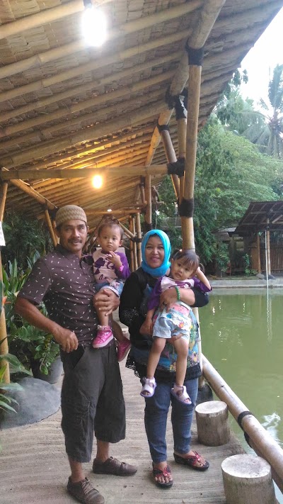 Photos of Pondok lesehan & Pemancingan Neng Cella