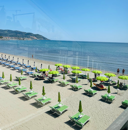 Spiaggia e Ristorante Kursaal Diano Marina - Thumbnail