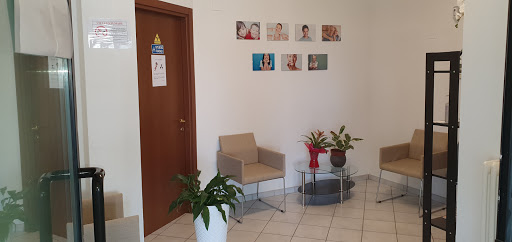Dott. Calestani Lorenzo Studio Dentistico - Thumbnail