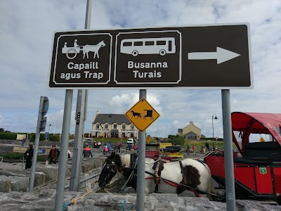 Photos of Kilronan Inish M&oacute;r harbour