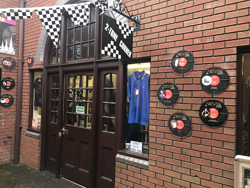 2 Tone Corner - Visual