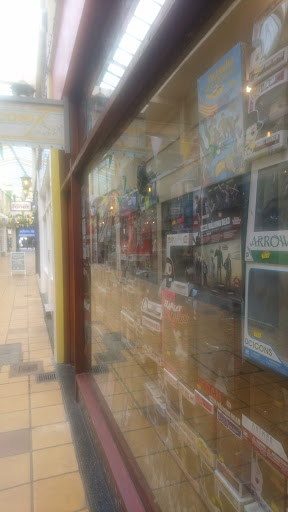 Comix Shoppe - Visual