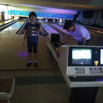 Russell Family Bowling Center