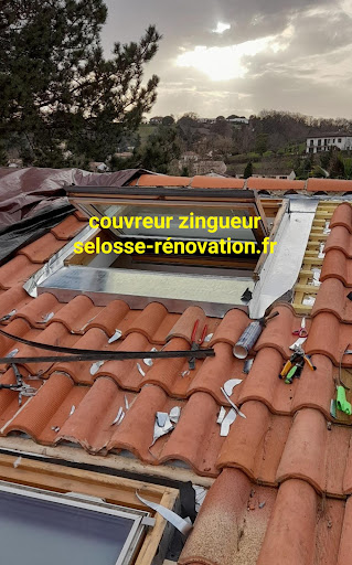 Photo de Couvreur Agen - Selosse Rénovation couvreur zingueur