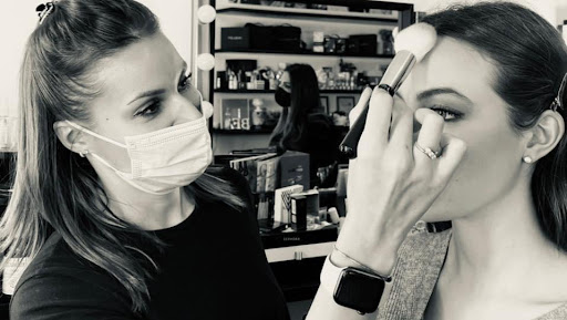 Niki Pfeifer Makeup Artist