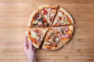 Photo n°23 de Boulangerie Pâtisserie Maison Bécam - Cholet Les Halles à Cholet (Salon de thé)