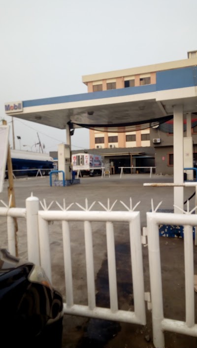 Photos of Mobil Petrol Stations