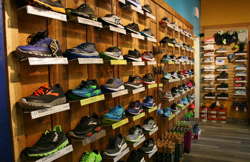 PaceSetter Athletic Footwear - Thumbnail