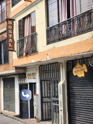 Hostal SHELTER La Perla - Alojamiento San Luis, Antioquia