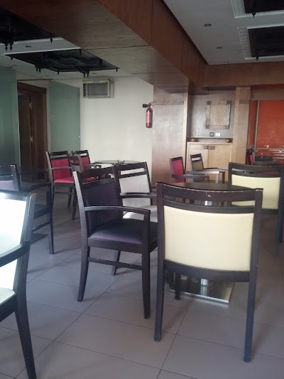 Photos of Caf&eacute; Casarina