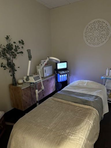Revive Med Spa & Aesthetics, PLLC - Thumbnail