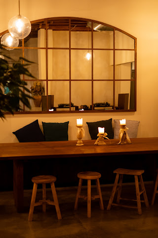 Buvons Wine Shop + Wine Bar by null