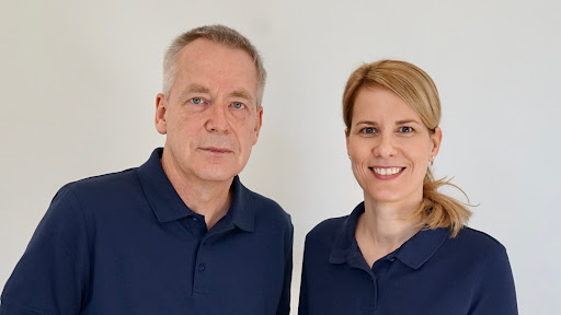 Dr. med. Anett Neumann und Henning Bothe Logo