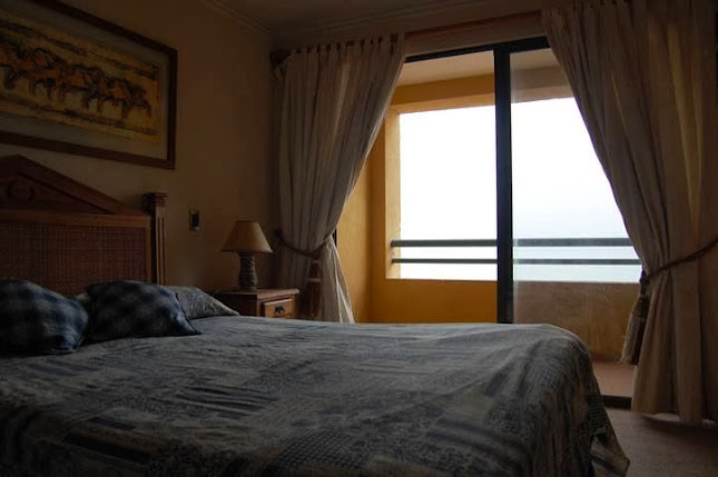 Opinii despre Apart Hotel Paros în Arica - Hotel