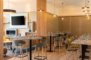 Photo n°18 de Kitchen & Bar at Courtyard by Marriott Paris Saint Denis à Saint-Denis (Bistro)