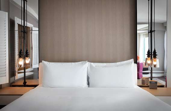 The Diplomat Beach Resort Hollywood, Curio Collection by Hilton by null