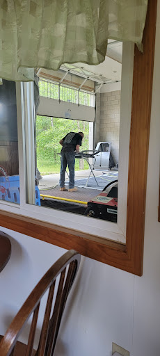 HLQ Auto Body Repair LLC Gallery - United States