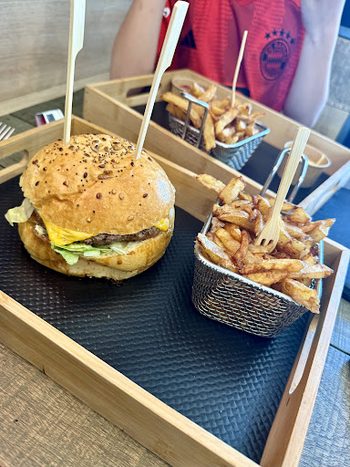 Photo 1 - Burger Factory