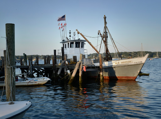 Noank Aquaculture Co-Op Inc
